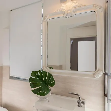 Downtown_blossom With Small Terrace アパート